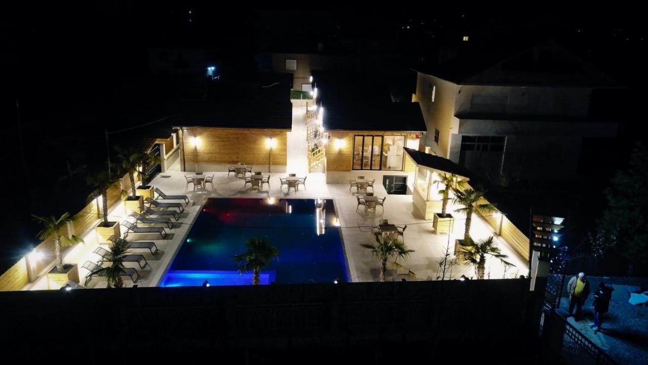 Bujtina Siar Hotell Pogradec Eksteriør bilde