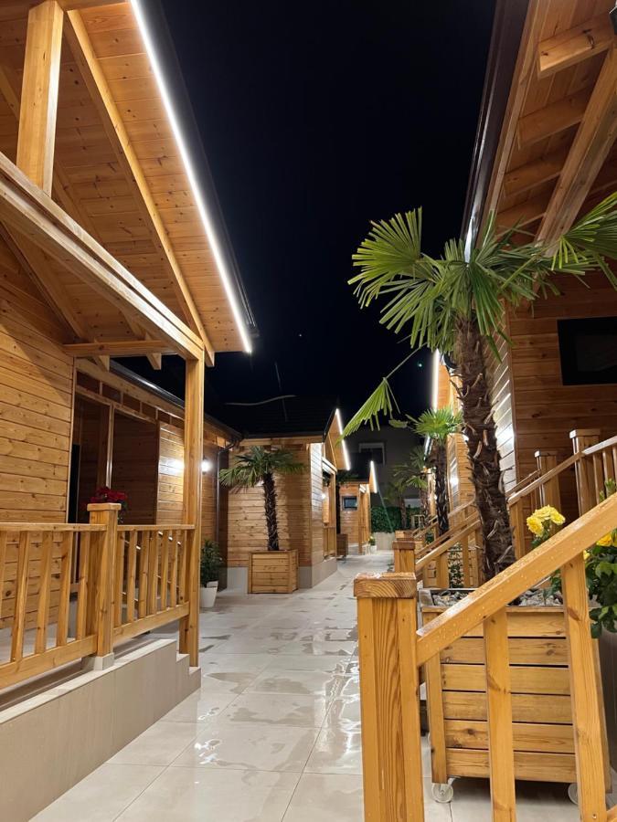 Bujtina Siar Hotell Pogradec Eksteriør bilde