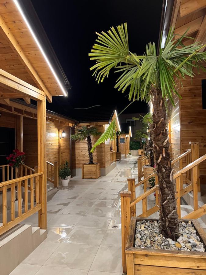 Bujtina Siar Hotell Pogradec Eksteriør bilde