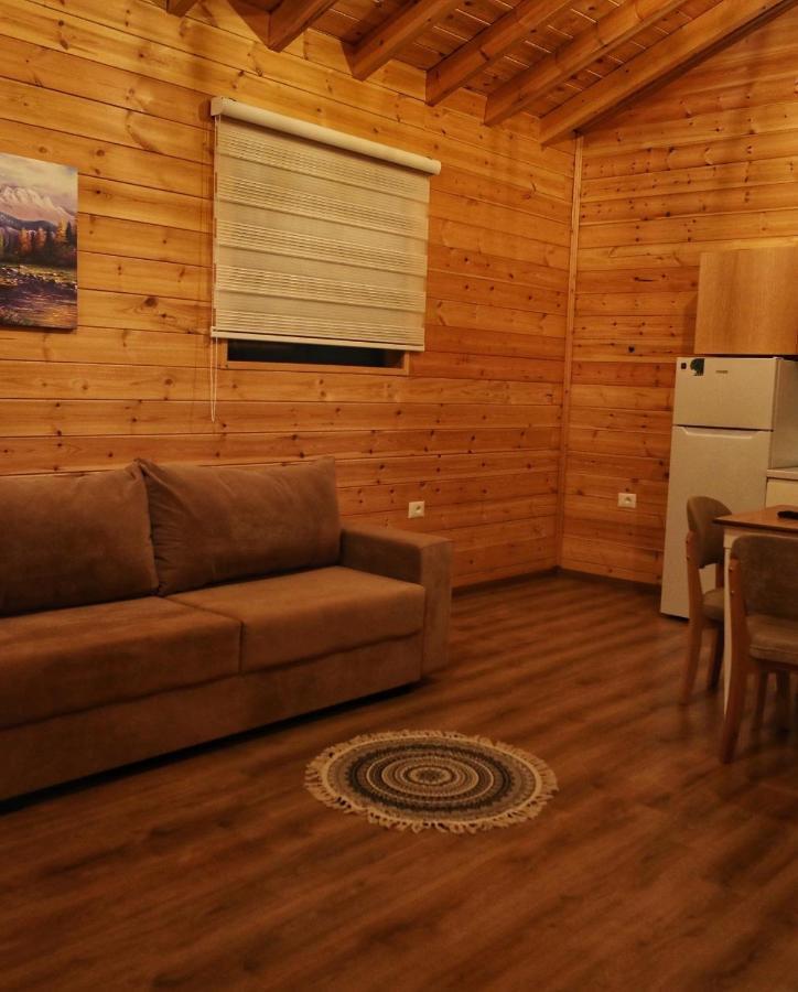 Bujtina Siar Hotell Pogradec Eksteriør bilde