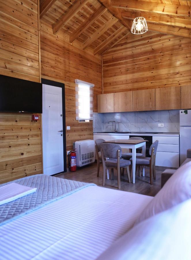 Bujtina Siar Hotell Pogradec Eksteriør bilde